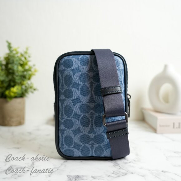 NWT Coach CW364 Aden Crossbody Bag In Signature Canvas Light Denim - Picture 1 of 7